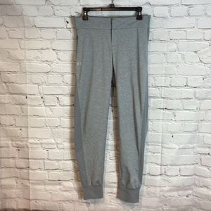 UNDER ARMOUR JOGGER SPORT PERFORMANCE PANTS GOLF SOFTBALL EUC GREY SZ MED